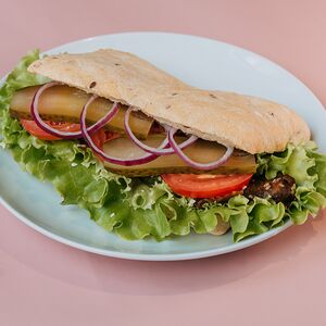 Чиабатта с индейкой в соусе Терияки