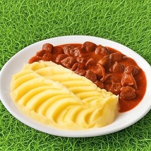 Картофельное пюре с гуляшом (свинина)