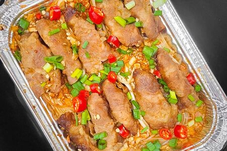 H4 Говядина с грибами эноки