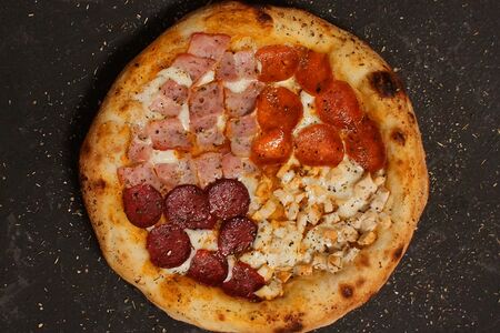 Пицца Квартет Салями 