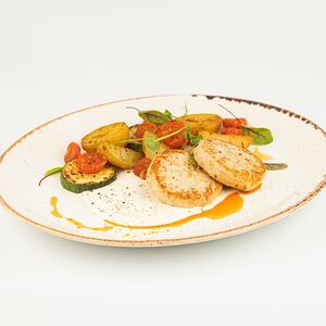 Котлеты из щуки с овощным соте