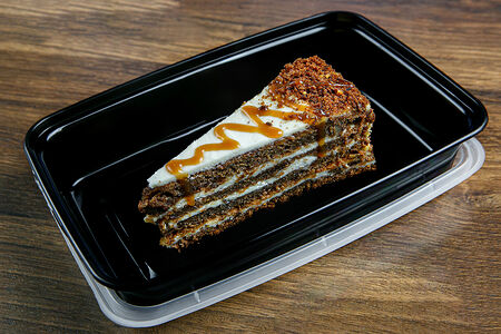 Морковный торт