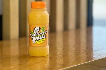 Свежевыжатый апельсиновый сок