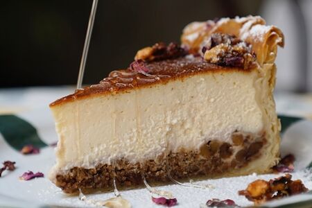 Чизкейк в тесте фило 