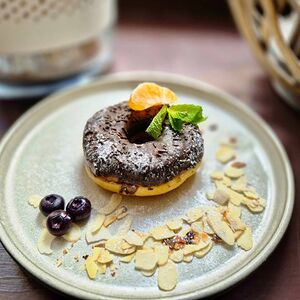 Шоколадный пончик 