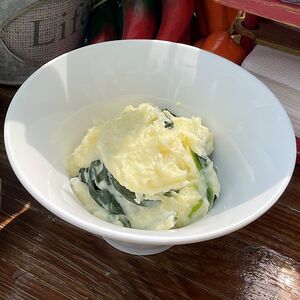 Картофельное пюре со шпинатом