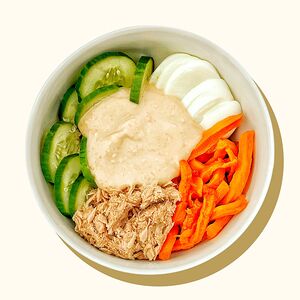 Боул с тунцом