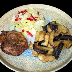 Свинина в горчичном соусе с овощами гриль