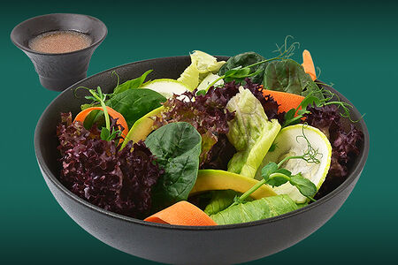 Зеленый салат