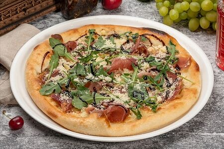 Пицца Прошутто и рукола