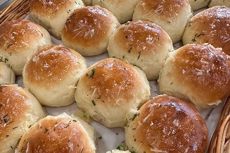 Чесночная булочка 