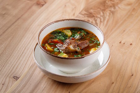 Наваристая шурпа со свиным ребрышком