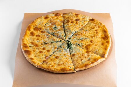 Гурийский пирог с зеленью и сыром