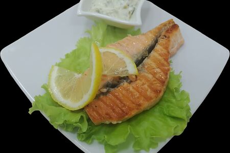 Стейк из лосося