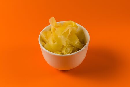 Имбирь маринованный 