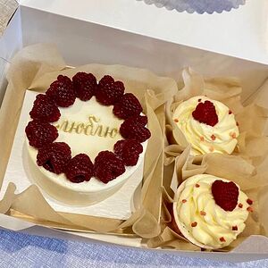 Набор Люблю бенто и 2 капкейка