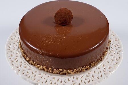 Три шоколада