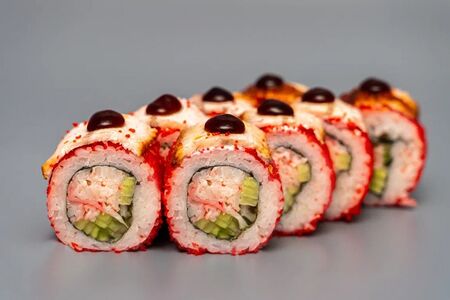 Калифорния с угрем