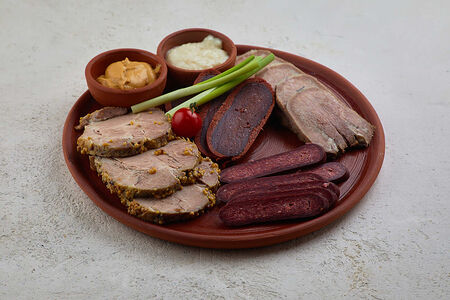 Мясное ассорти