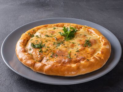 Гурийский пирог с рыбой