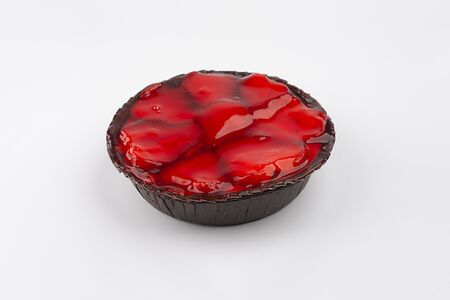 Пирожное Корзинка с клубникой Kuzina