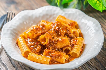 Ригатони с рагу из кабана