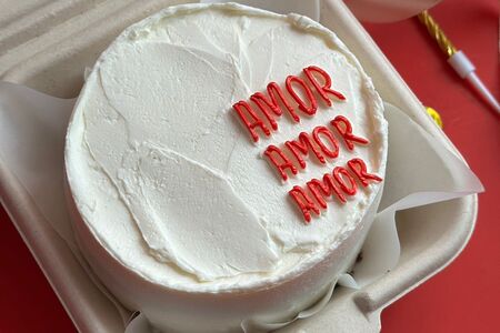 Бенто-торт Amor