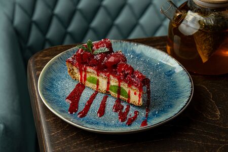 Чизкейк Фисташка-малина