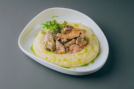 Бефстроганов c пюре