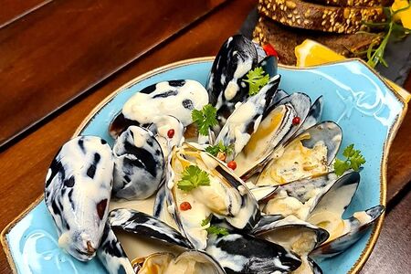 Мидии По-Гваделупски