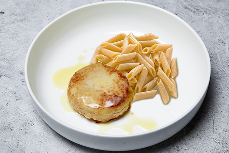 Котлета из индейки с пенне