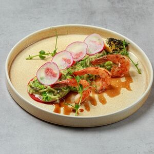 Салат из тигровых креветок