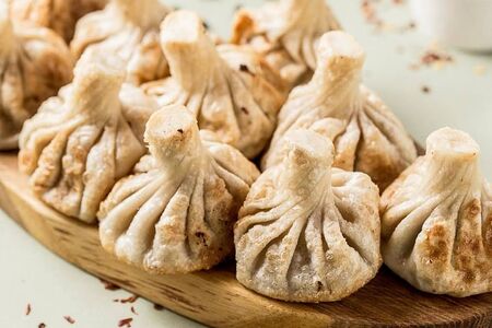 Жареные хинкали с курицей 