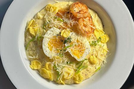 Полента с тигровыми креветками