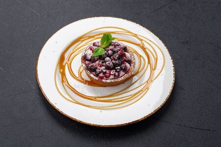 Тарталетка ягодная