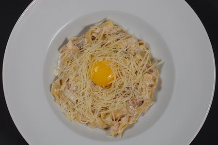 Феттуччине карбонара