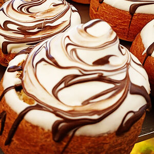 Датская улитка с шоколадом