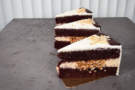 Торт-пирожное Сникерс