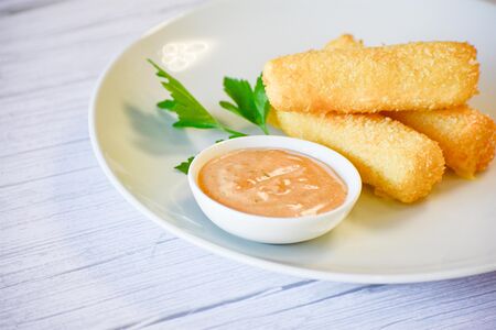 Сырные палочки