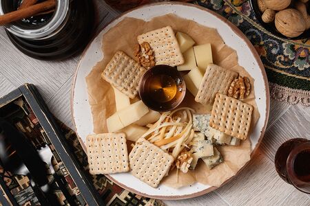 Сырная тарелка фирменная