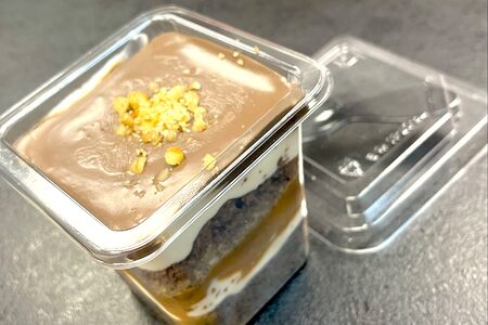 Трайфл Сникерс