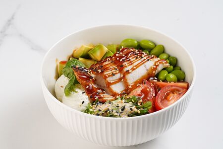 Поке с угрём