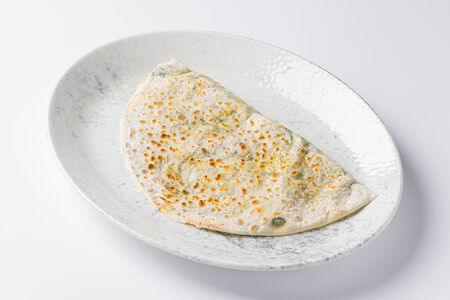 Кутабы с зеленью и сыром