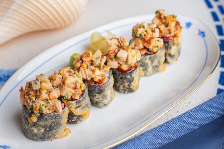 Ролл темпура с гребешком