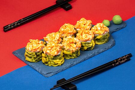 Острый ролл темпура Креветка 