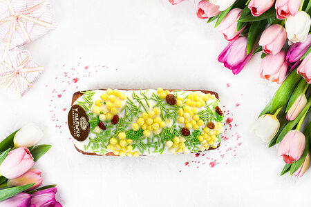 Кекс с отборным изюмом