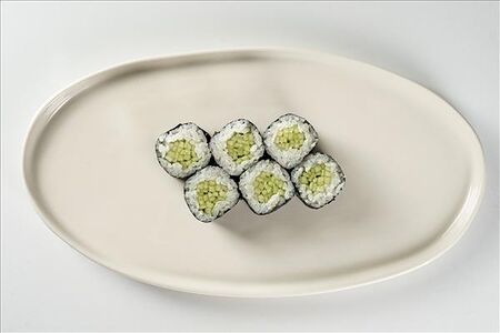 Ролл с огурцом