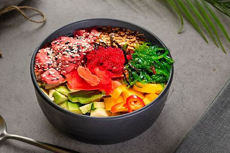 Поке с лососем