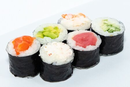 Ролл с крабом классический