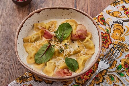 Пельмени карбонара